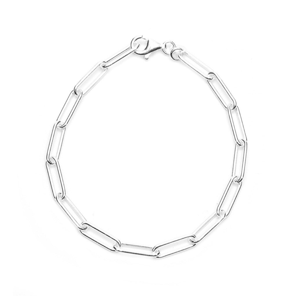 silver-paperclip-bracelet